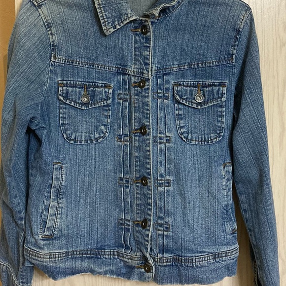 St. John's Bay Jackets & Blazers - St John's Bay blue denim jacket button down in size large
